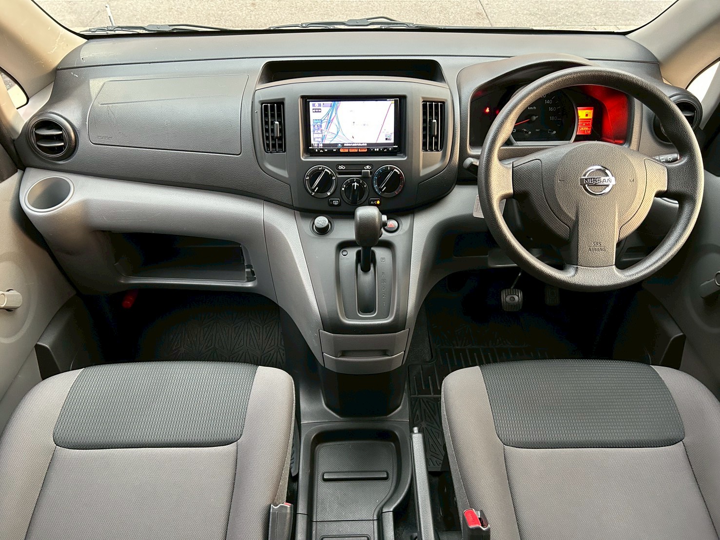 NV200バネットバン 写真2